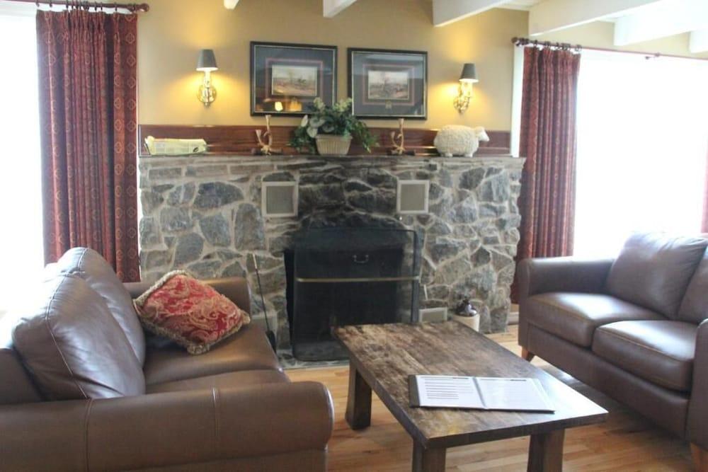 Inverary Resort Baddeck Inlet 외부 사진